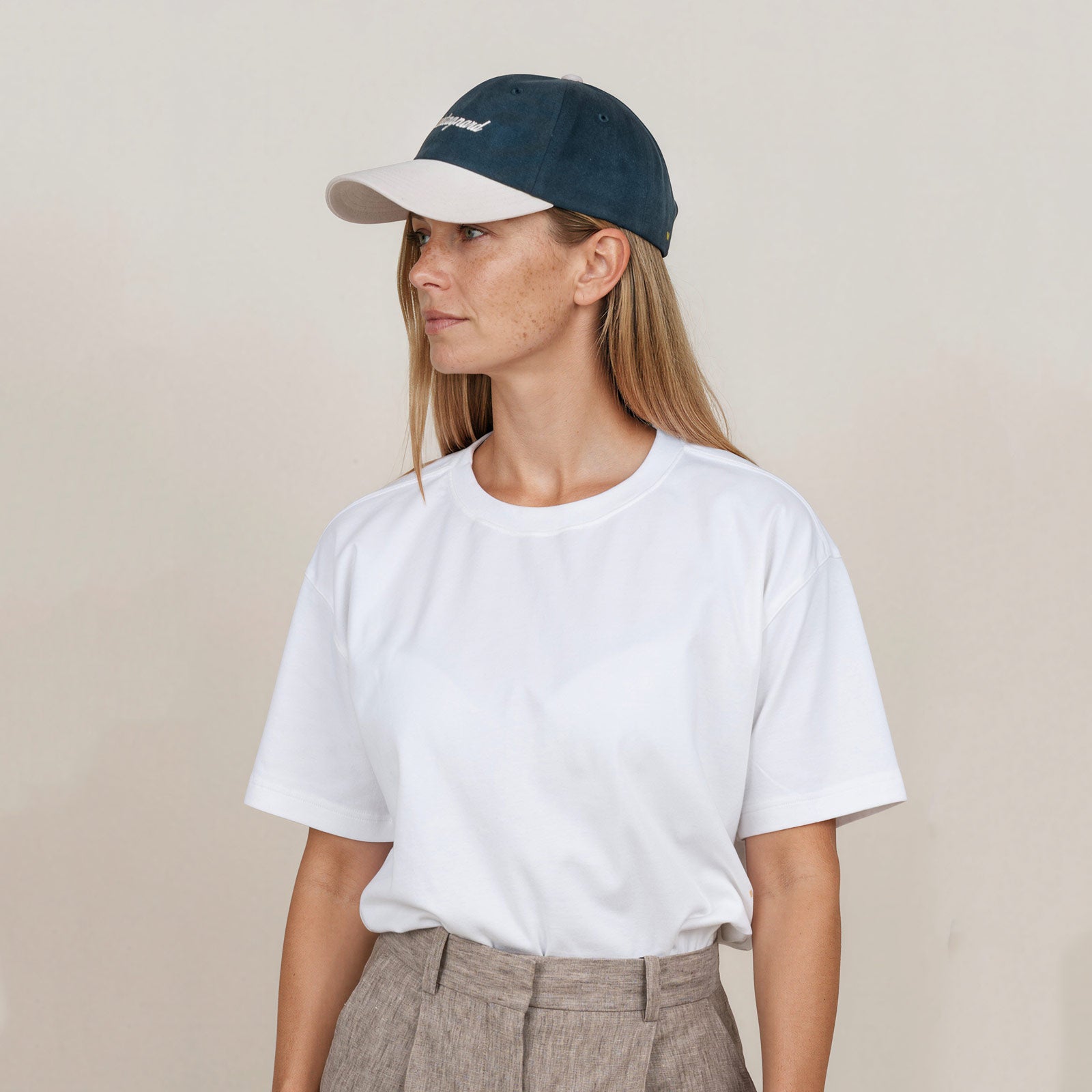 MANGOLA-Baseball-Cap_woman_dark-green-beige_front-side #color_dark green