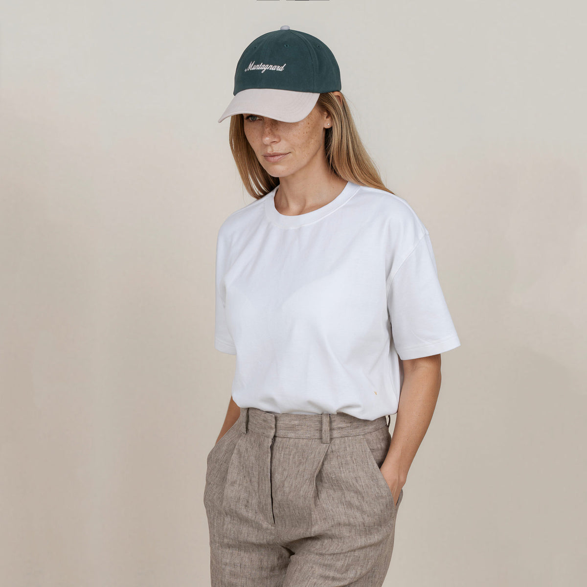 MANGOLA-Baseball-Cap_woman_dark-green-beige_front #color_dark green