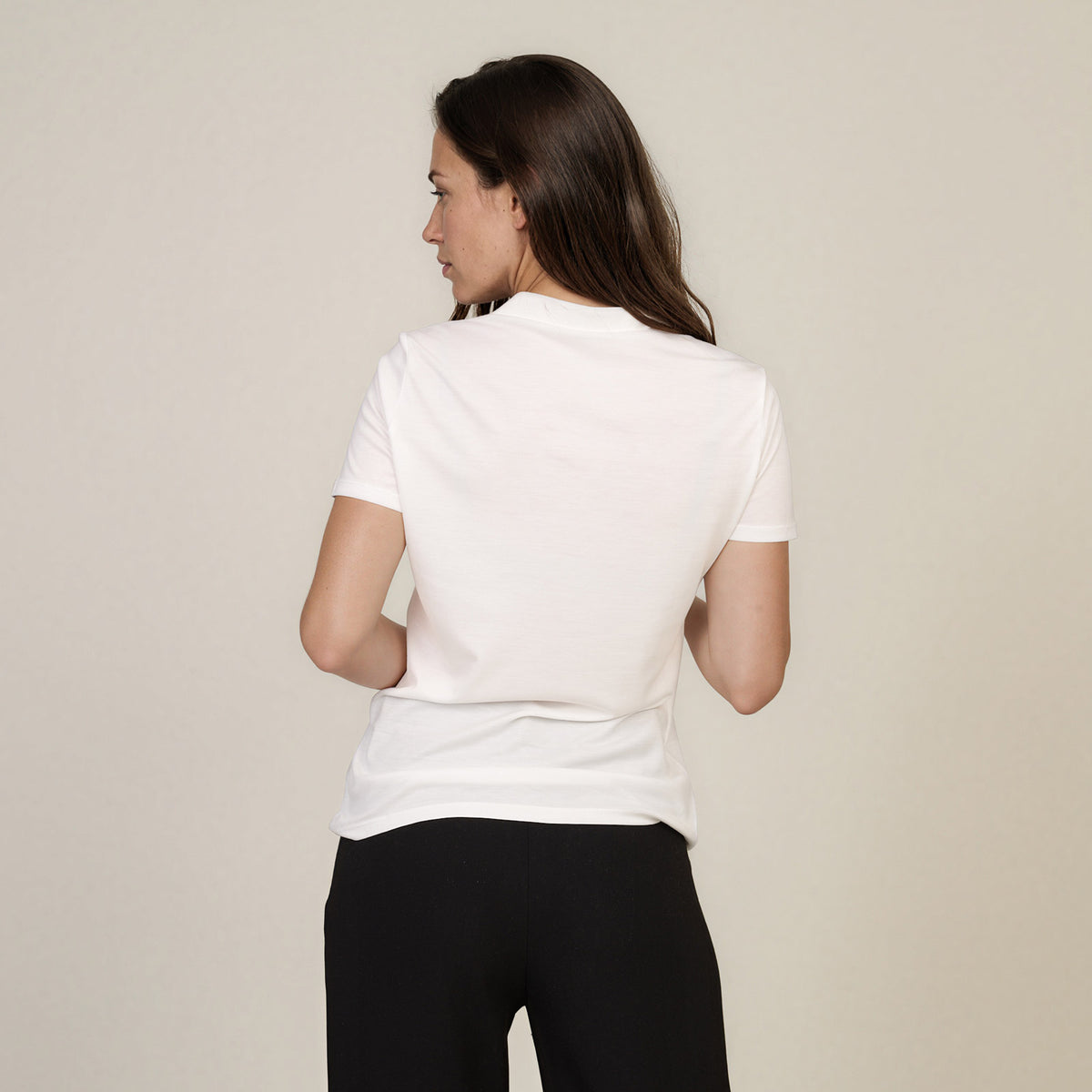 LEGNA-Polo_woman_white_back