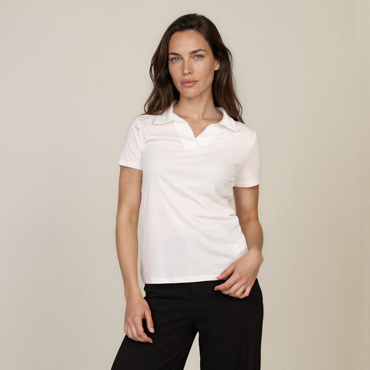 LEGNA-Polo_woman_white_front2